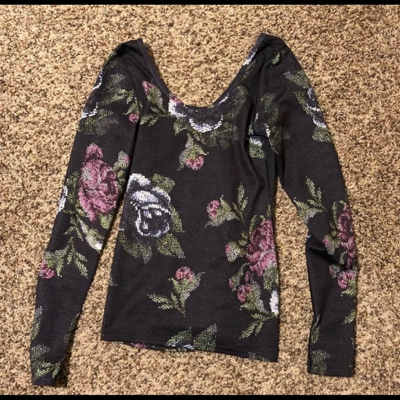 lululemon athletica Tops - Lululemon fitted shirt